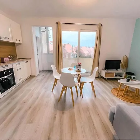 Le Calice Dore - Centre-ville - Proche Apartment Calais